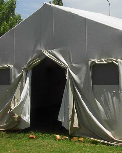 Изготавливаем солдатские палатки в Северске вместимостью <strong>до 70 человек</strong>